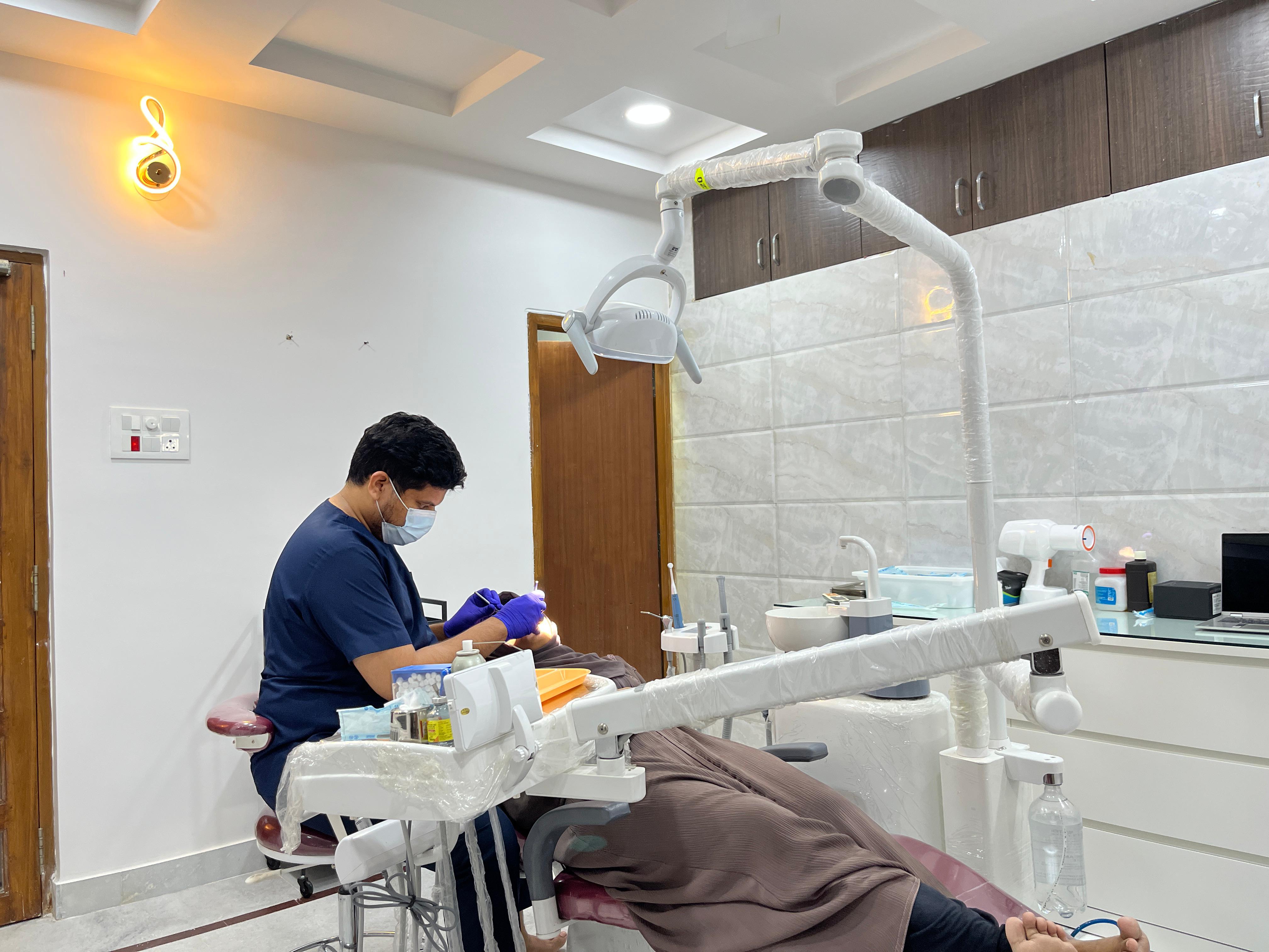 Best Dentist Toli Chowki Hyderabad 3