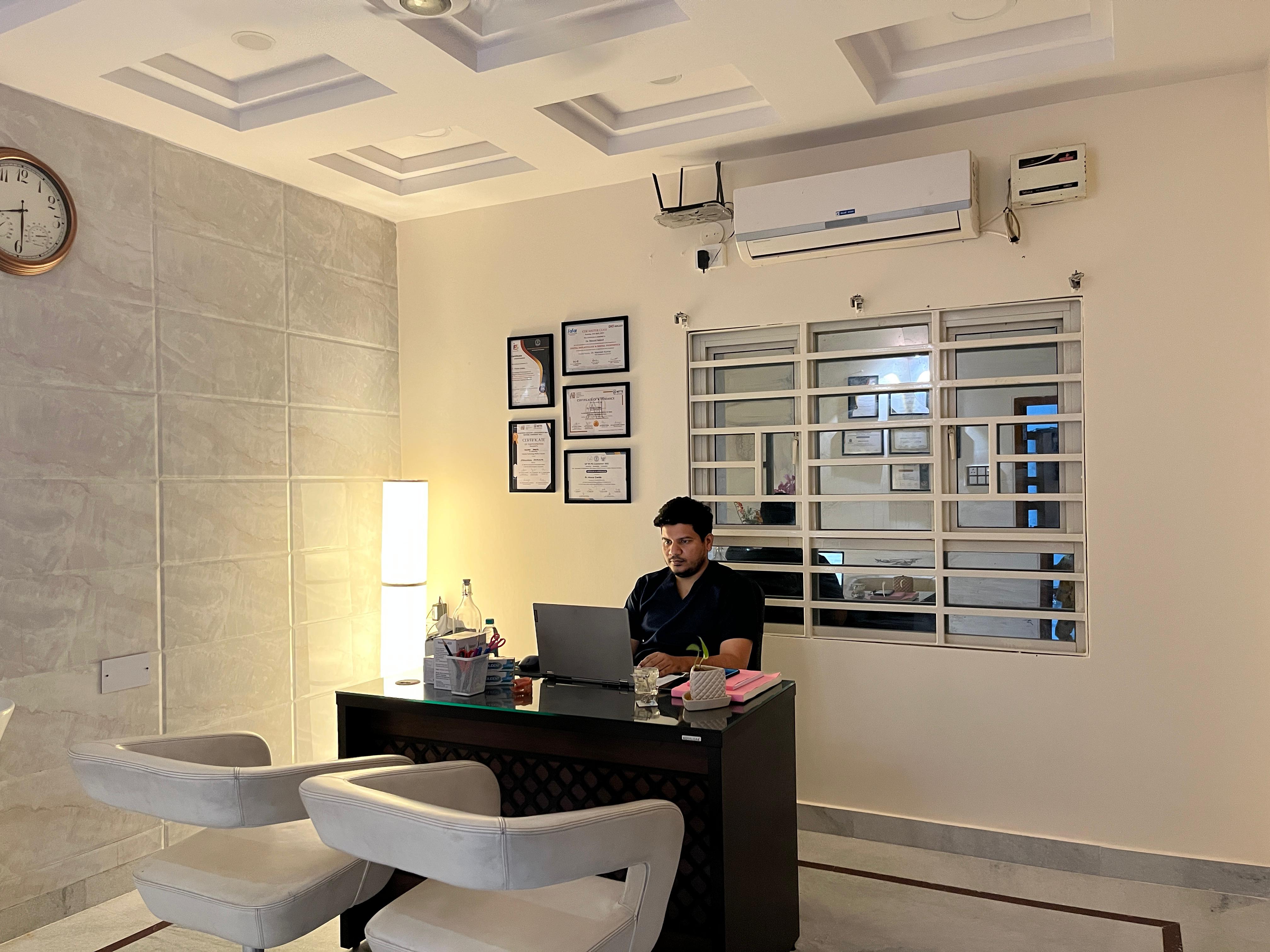 Best Dentist Toli Chowki Hyderabad 5